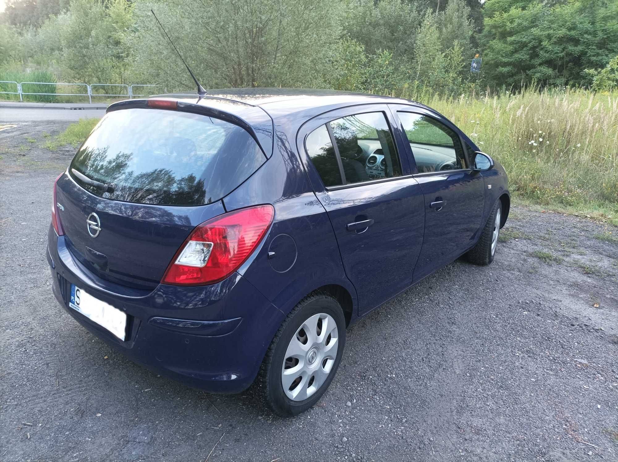 Opel Corsa D  **  Niezawodny  ***   Gotowy do jazdy * Sprawdź opis **
