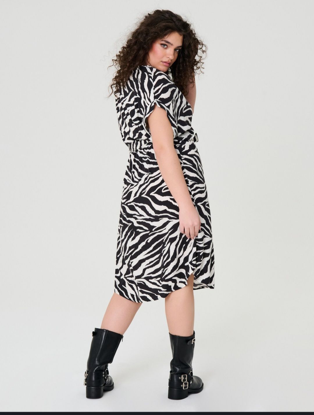 Платье Sinsay plus size 3XL