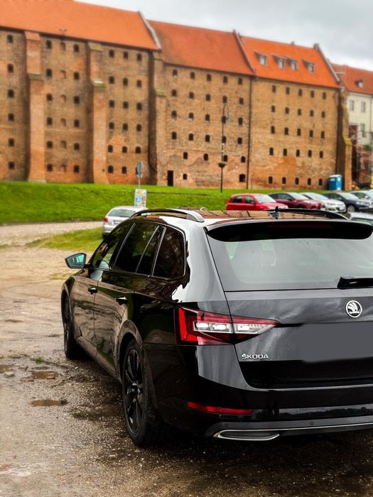Skoda Superb Sportline 4x4 Salon PL,niski przebieg, pierwszy właścic.