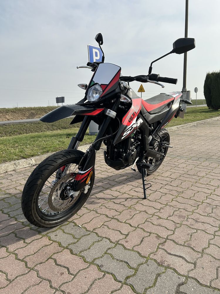 Aprilia sx 125 4 t