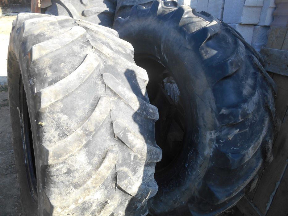 opony 650/65 R38 i 540/65 R28