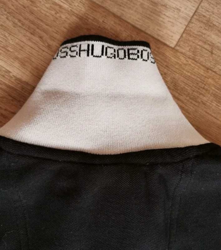 Sweter z kołnierzem Hugo Boss modern fit L