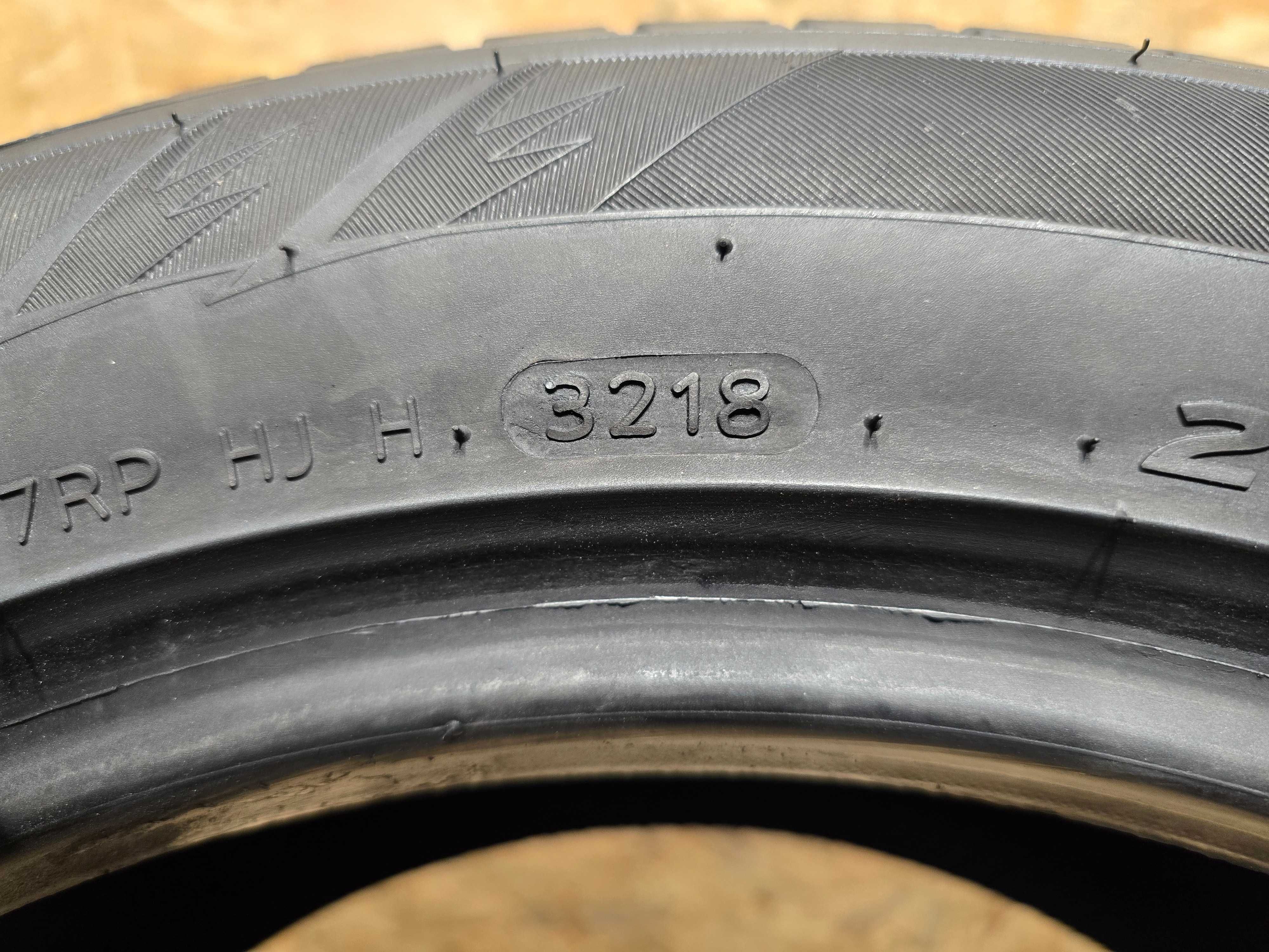 Opona pojedyńcza 205/55/15 94T XL Hankook Winter icept iz2