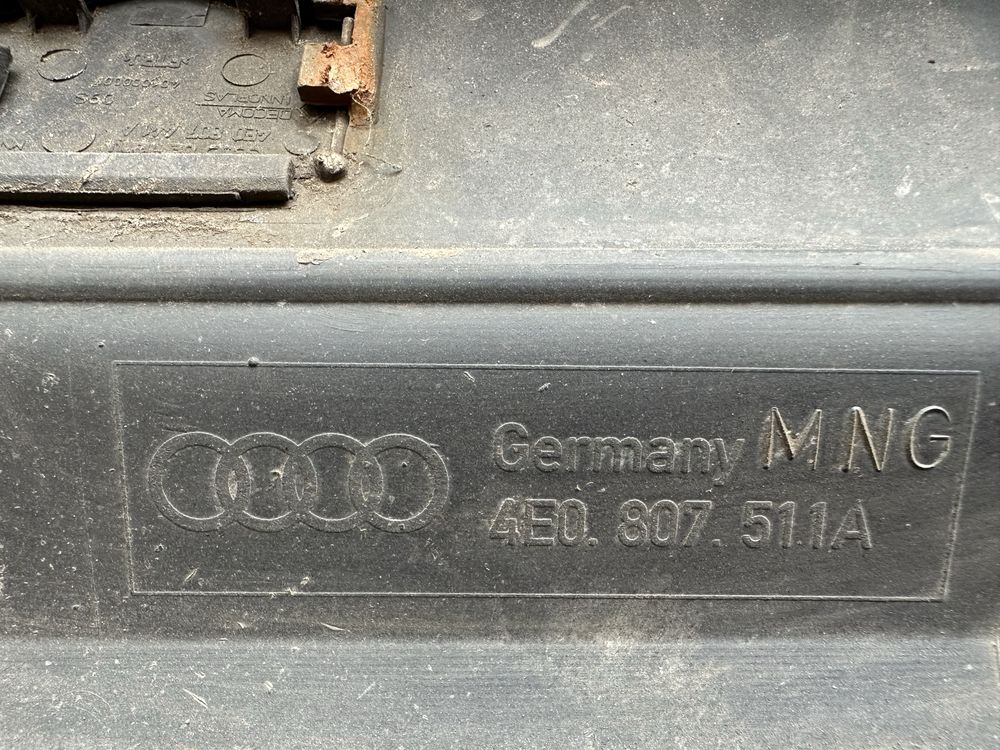 Zderzak tylni audi A8 S8 d3 kompletny