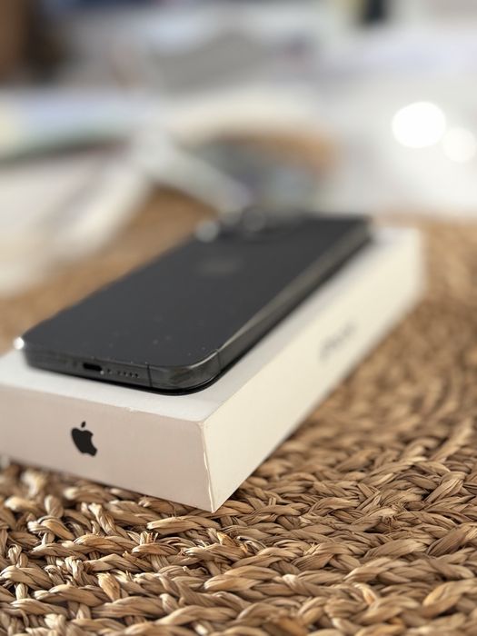 Vendo Iphone 15 Pro Max 256Gb na caixa sem riscos