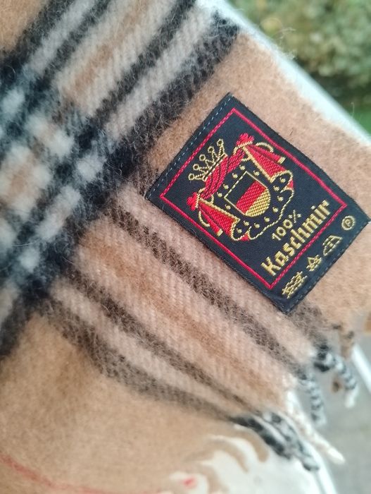 Кашемірові шарфи Cashmere