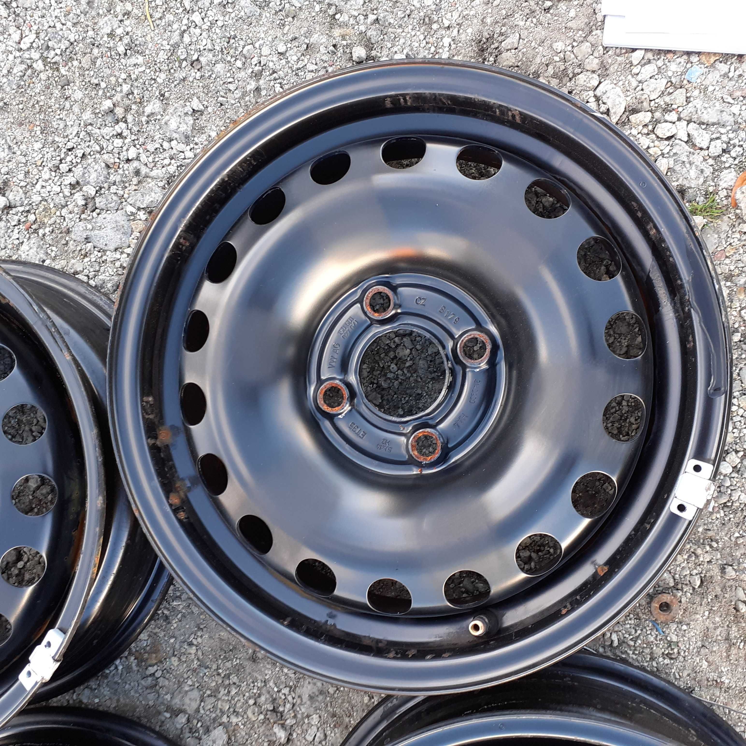Felgi stalowe Volkswagen Skoda Seat 4x100 5Jx14 ET35 Nr.38