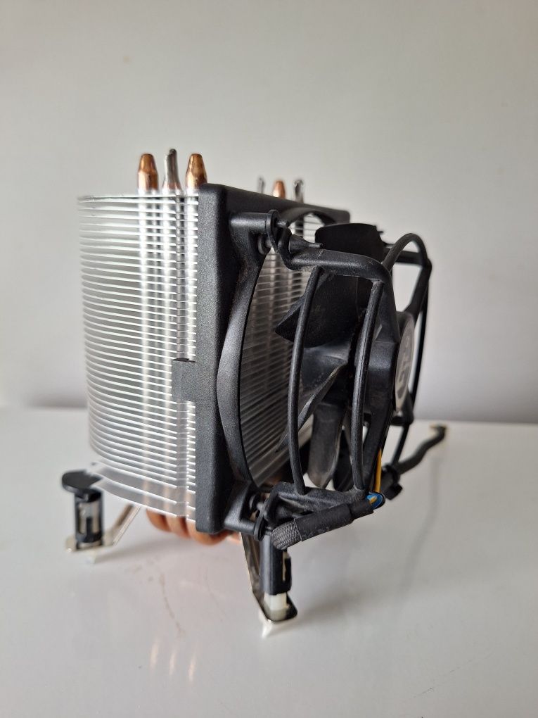 Radiator miedziany aluminium z wentylatorem