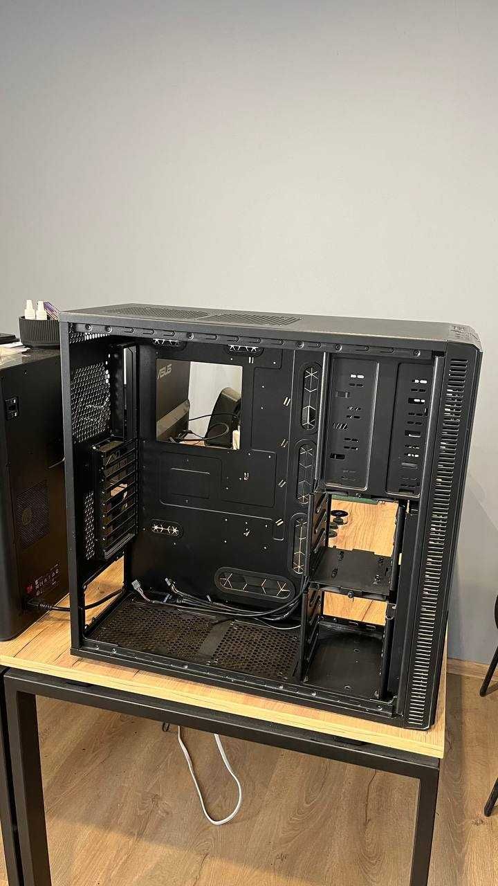 Компьютерный корпус Fractal Design Define XL R2 Black