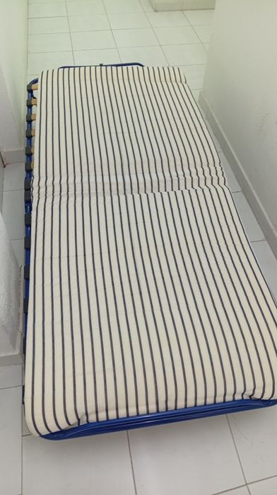 Diva, cama dobrável com colchão