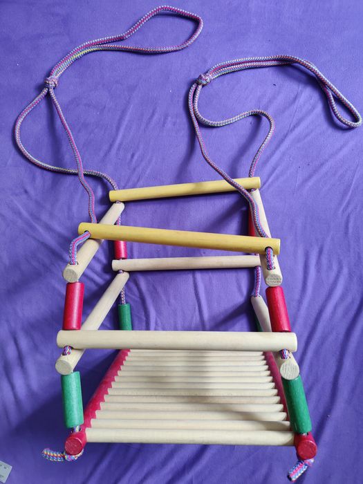 Huśtawka domowa, drewniana, dla dziecka