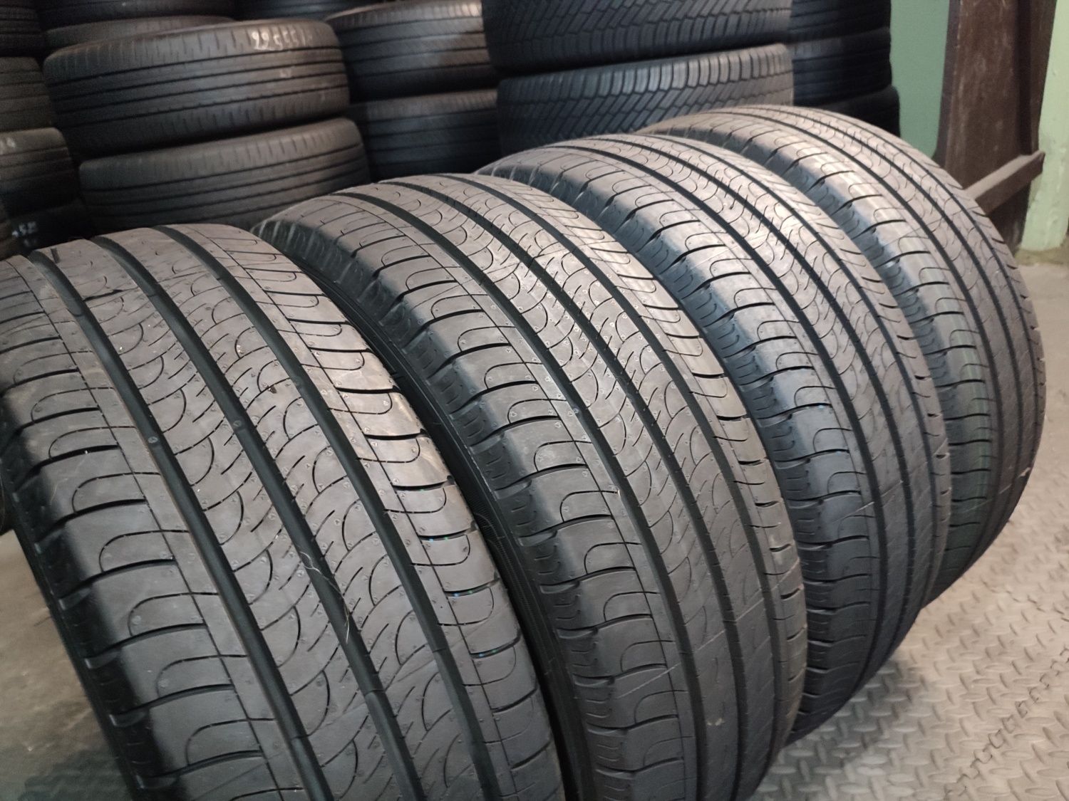 Opony 215/60/17 C Goodyear Efficient Grip Cargo * Nowe !! VAT Wysl *