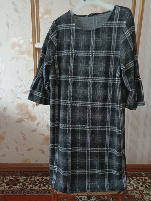 Продам нові і вживані сукні