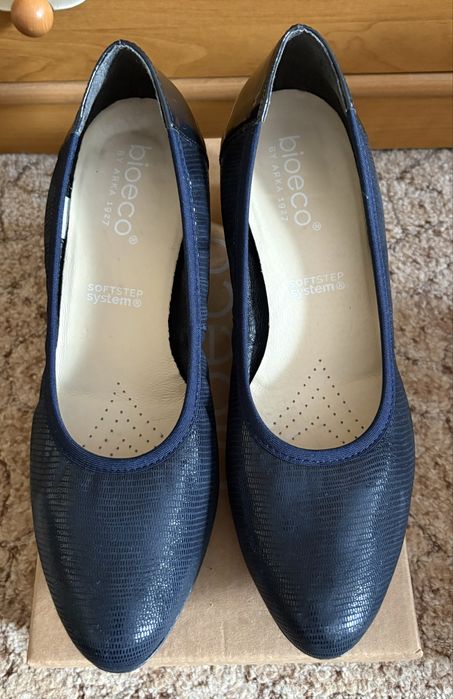 Elegancke buty Bioeco na szerokim obcasie