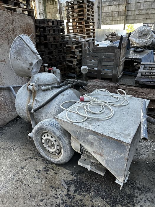 Пневмонагнітач, компресон, станція для стяжки