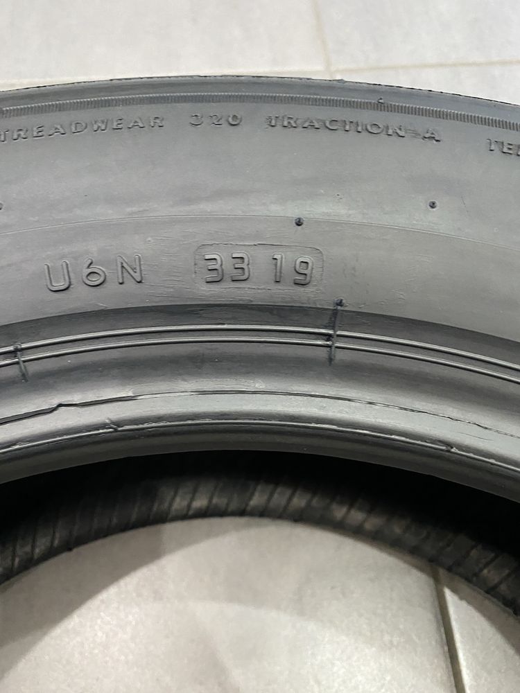 205/60 R16 Bridgestone Turanza T005