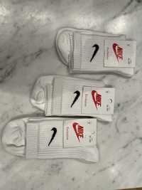 Носки  Nike белые