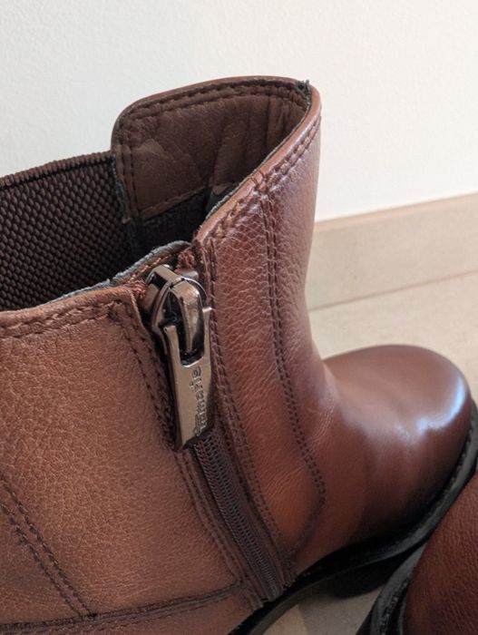 Sztyblety Tamaris nowe