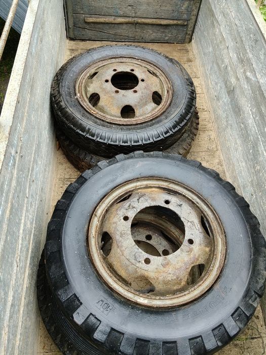 Komplet kół do maszyny rolniczej do wozu wózka cena za całość