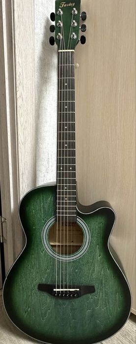 Продам чудову гітару