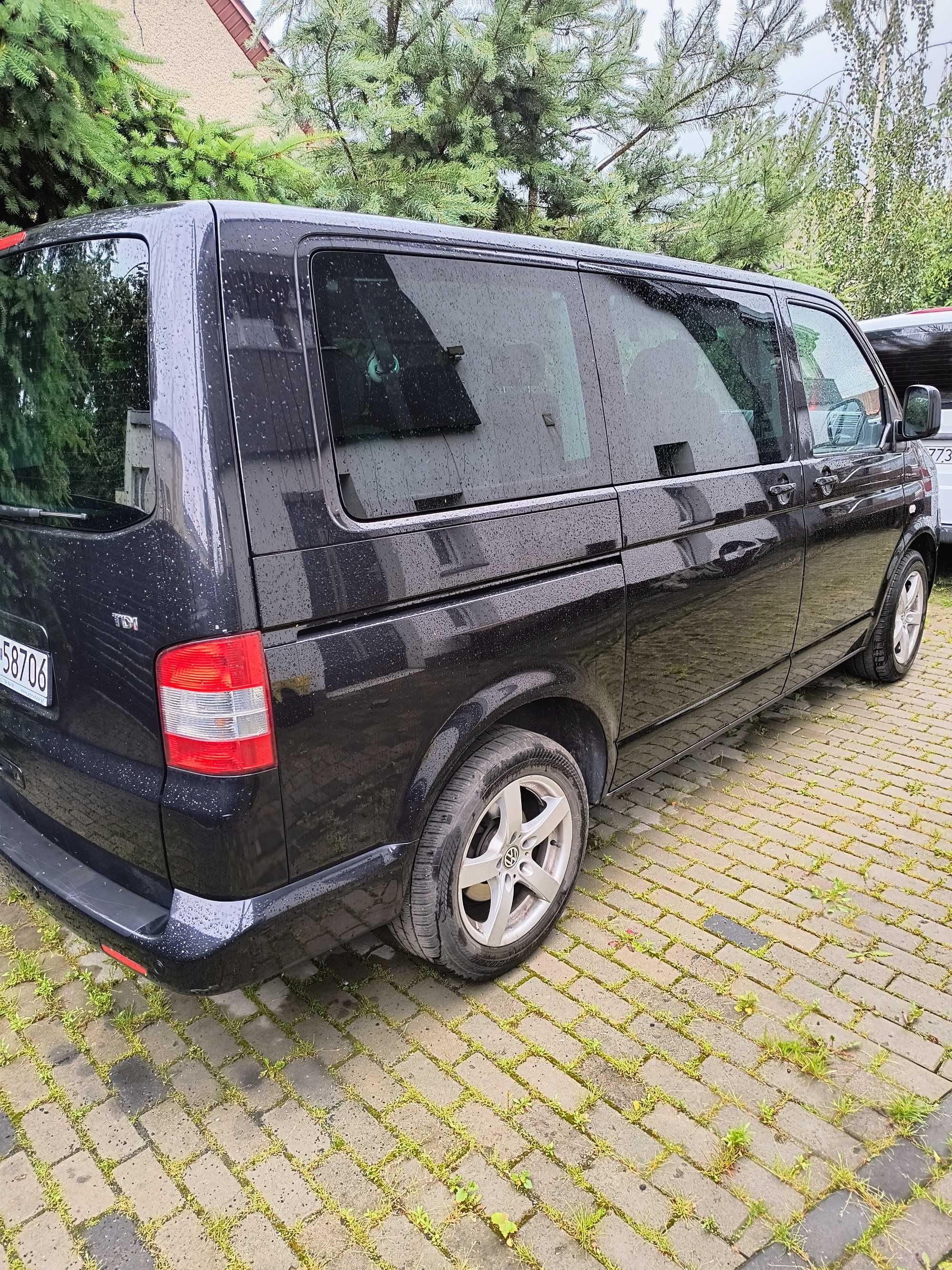 Volkswagen T5 Caravelle 2.5 130KM TDI