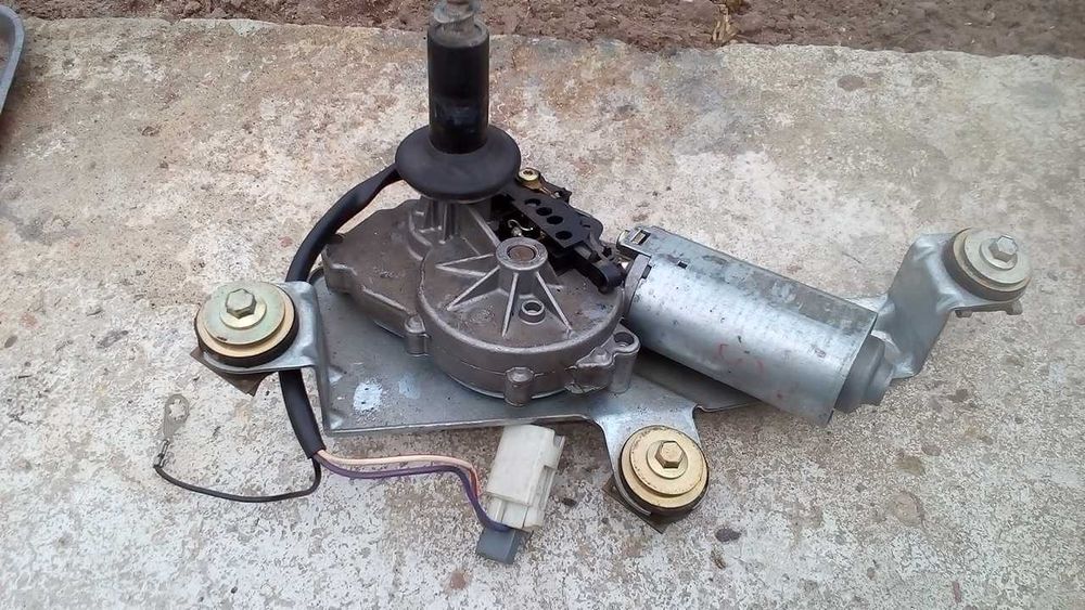 Моторчик задній двірників склоочищувача 93BG-17K441 Мондео Мк 1 2