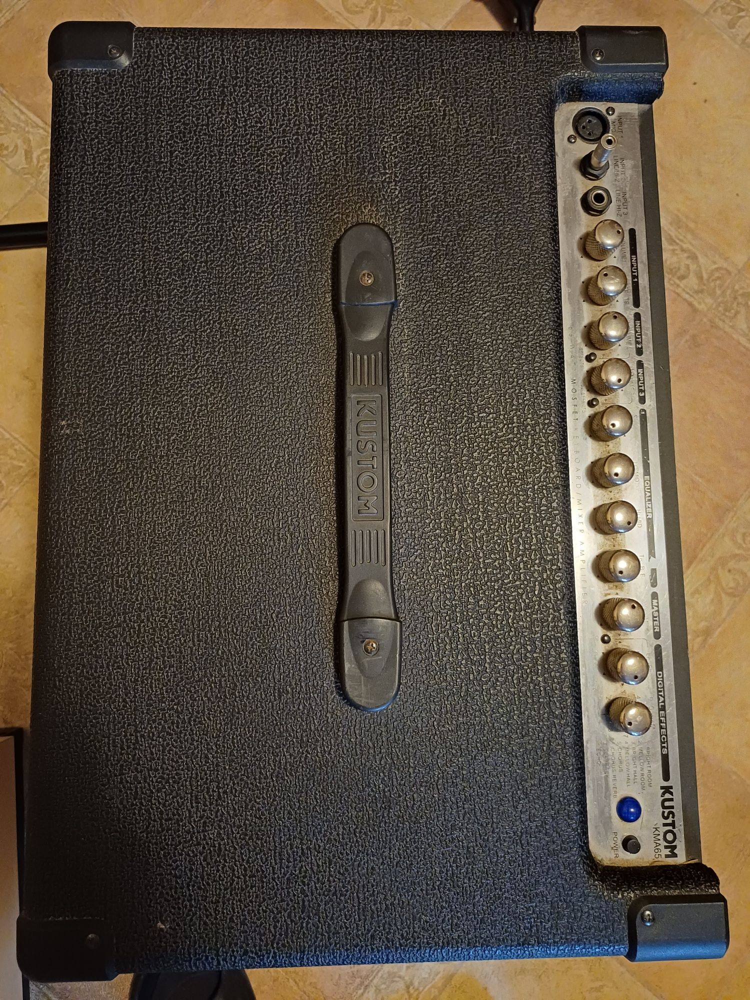 Оренда синтезатор YAMAHA PSR S 500