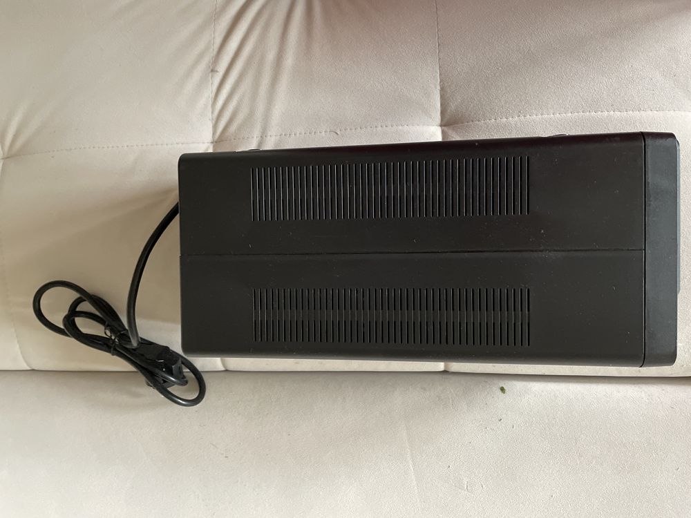 APC BX950MI-GR zasilacz UPS