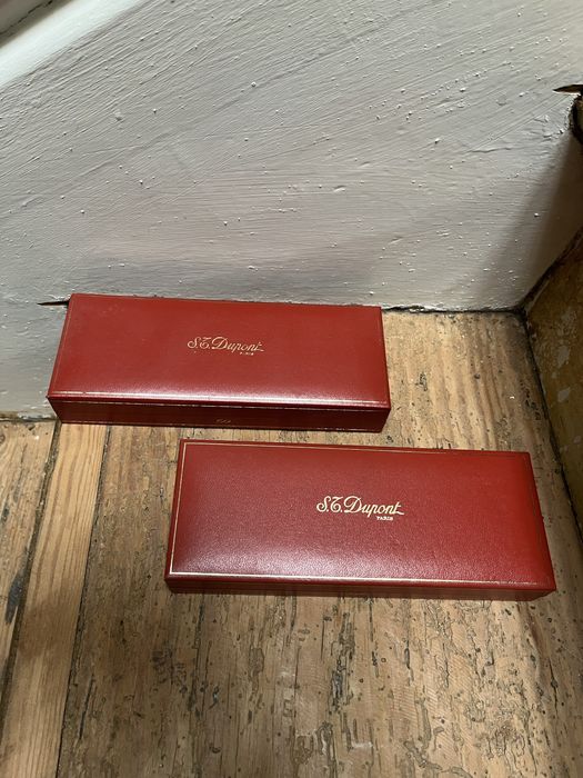 Caixas para relogios e canetas