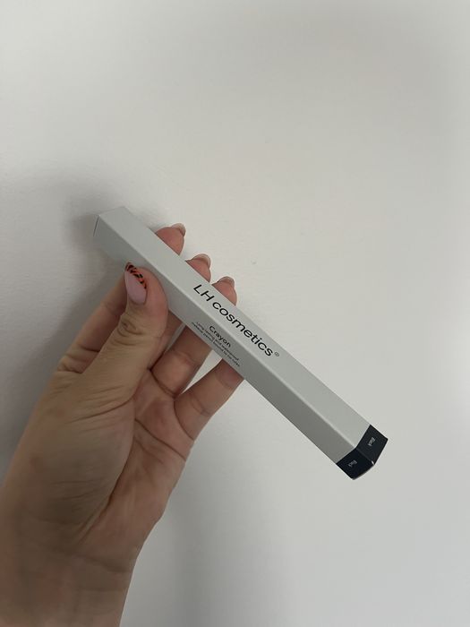 Nowa czarna kredka lh cosmetics pencil crayon do oczu wielofunkcyjna