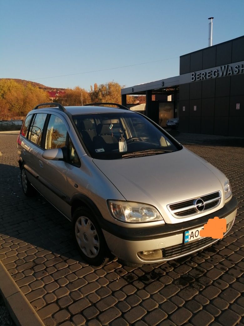 Opel Zafira 2,0 DTI 2003 7 мест