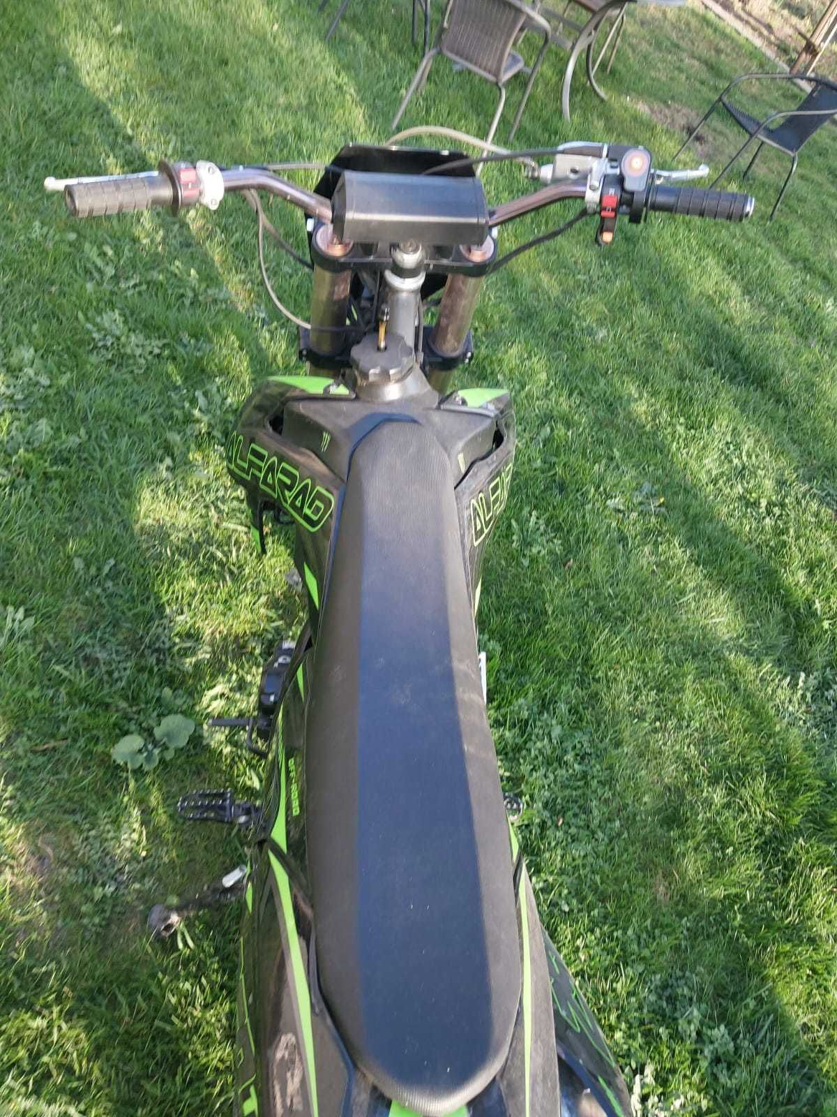 MOTOCROSS Alfarad af 250s,250cc
