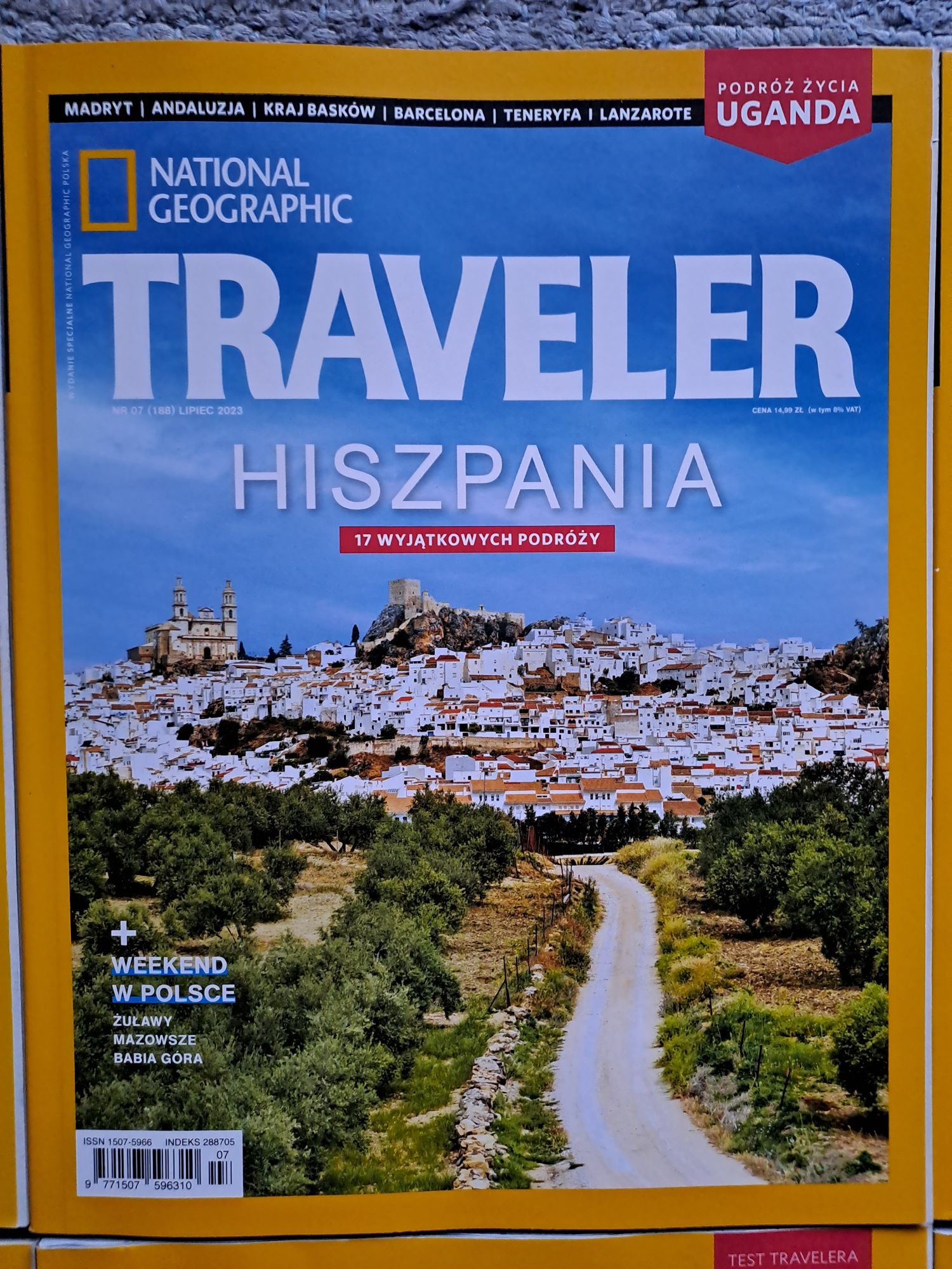 6 numerów magazynu "Traveler" z 2023r.