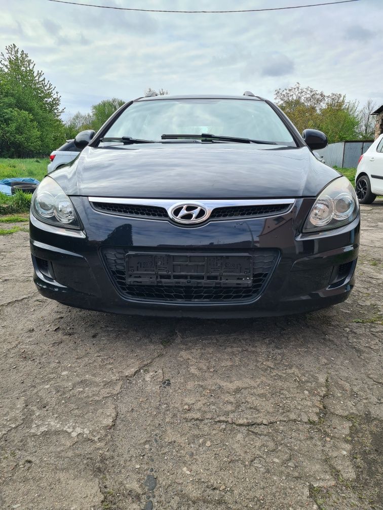 Hyundai i30 1.6CRDi  90KM  2009 rok