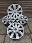 Оригінальні стальні диски з ковпаками r17, 5×112, Volkswagen Tiguan.