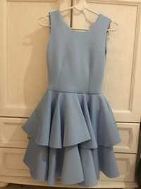 Piękna, błękitna sukienka