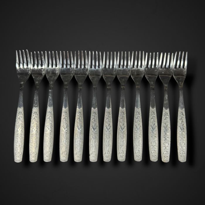 Zestaw stalowych widelców Gerlach motyw roślinny b5/111510