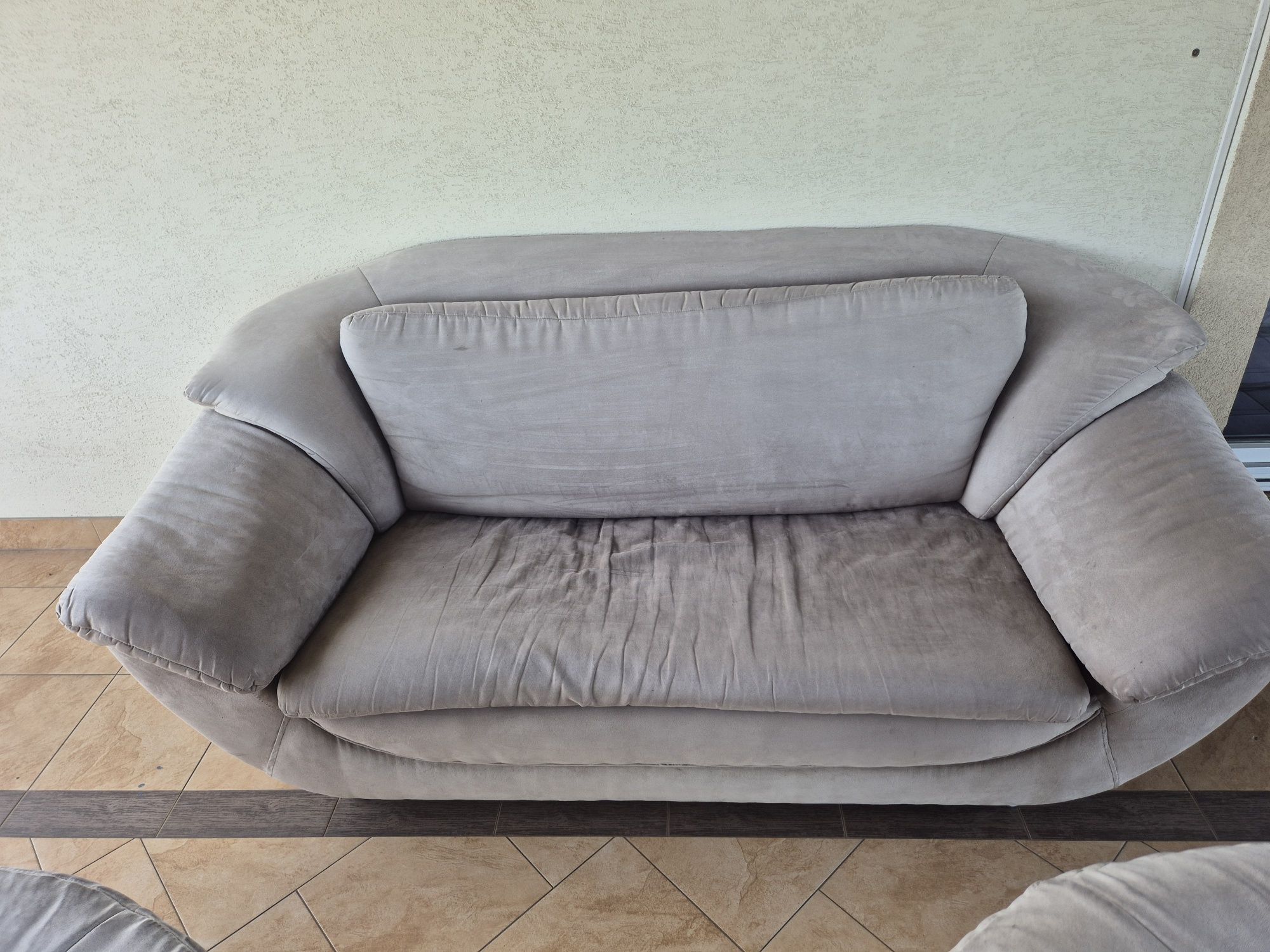 Sofa plus dwa fotele