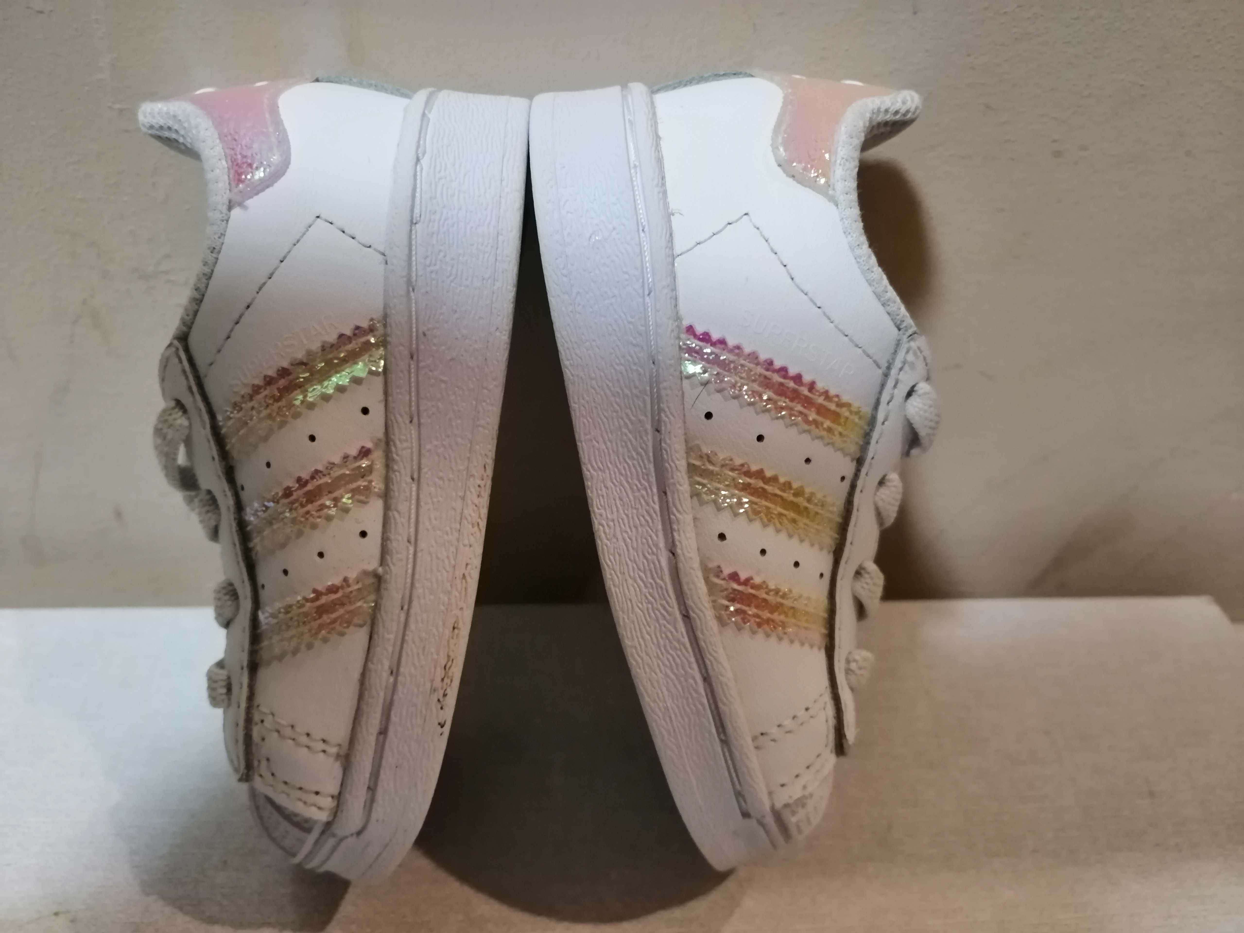 Adidas Superstar Ortholite buciki na rzepy rozm. 19 wkl. 11,5 cm holo