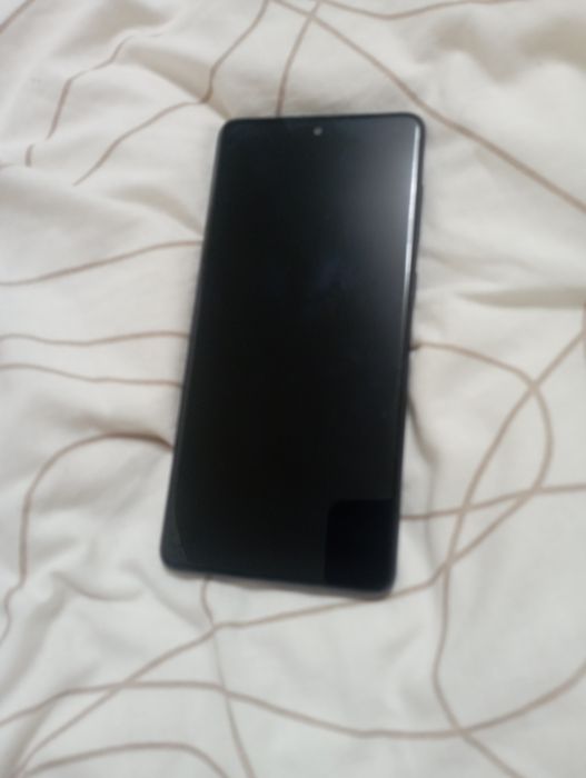 Продам телефон Samsung SM-A715f/DS