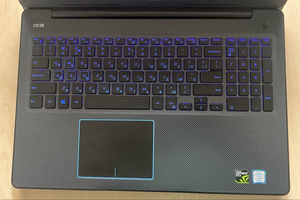 ІГРОВИЙ Dell G3 3579•15.6 IPS•Core i5-8300H•16•512SSD• GTX1060 6Gb