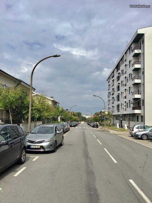 T2 na Rua de Alberto Sampaio, 112- RAMALDE