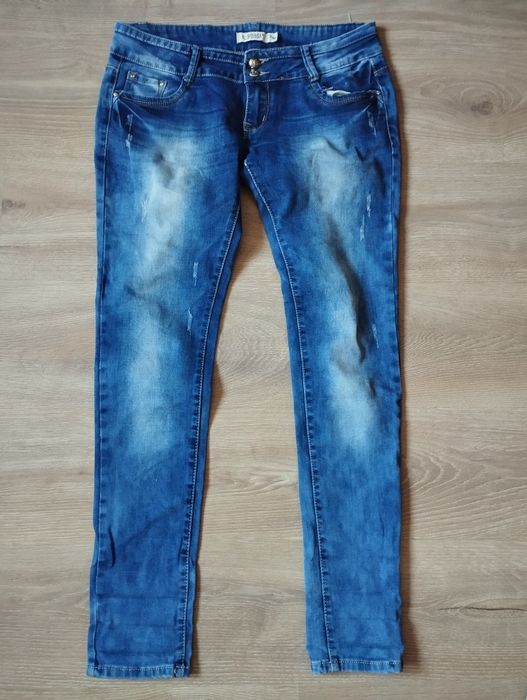 Damskie dżinsy rurki