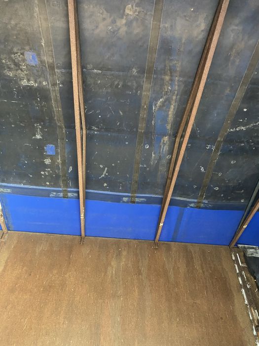 Продам полуприцеп бортовой зерновоз на подушках