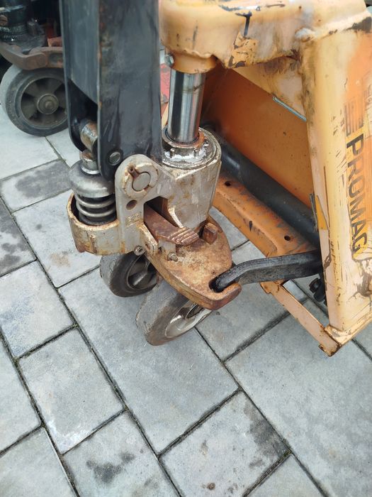 Paleciak wózek paletowy  2500 kg  Toyota Promag
