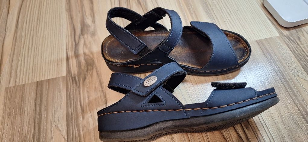 Sandały skórzane go soft, r 36 dl max 21.5