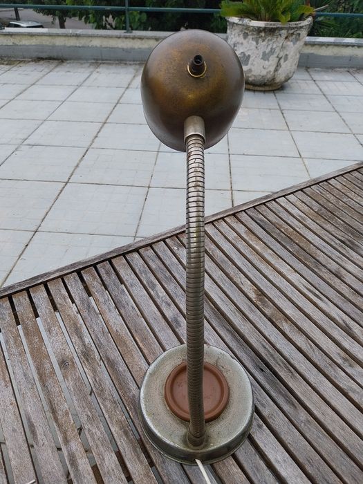 Candeeiro de mesa antigo
