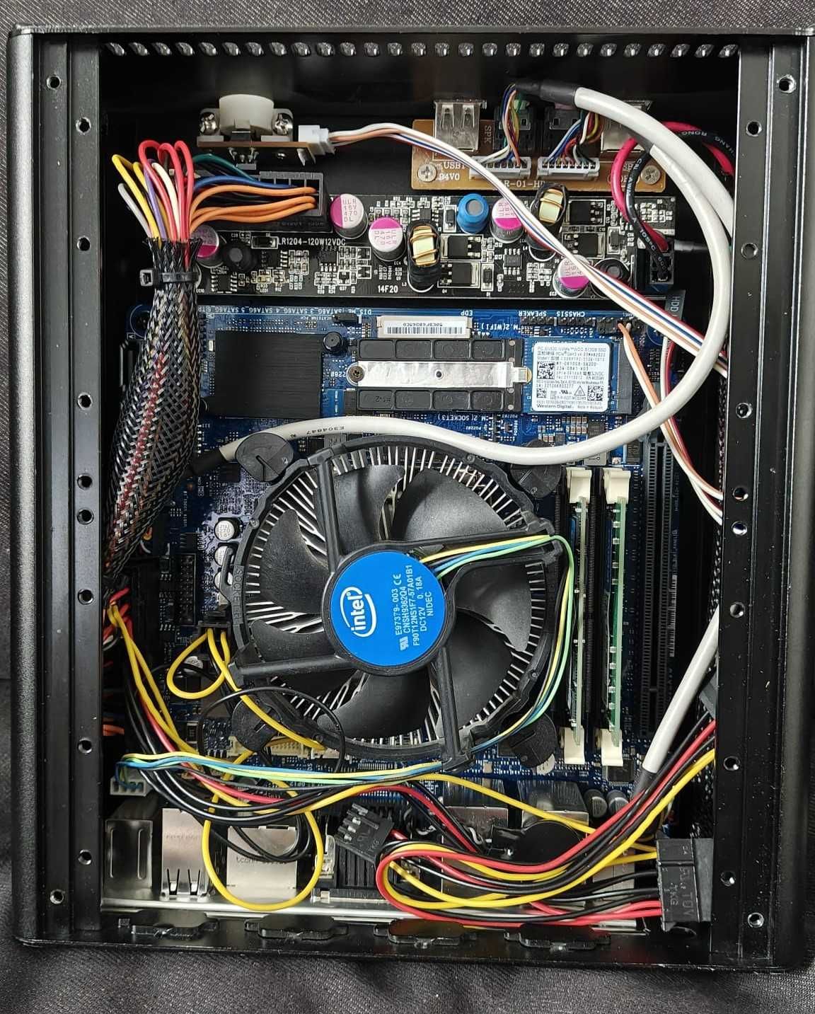 mITX komputer/PC, Q370i, i5 9500T, 32GB RAM, Dual NIC.