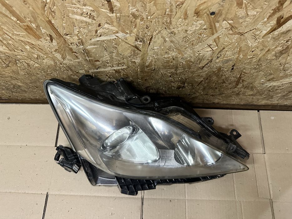 Передня права фара Лексус ІС Lexus IS 220D 2005-2013