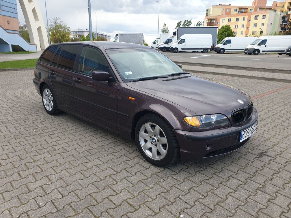 BMW 320i 2.2 R6 Benzyna Stan BdB OC 11.2024